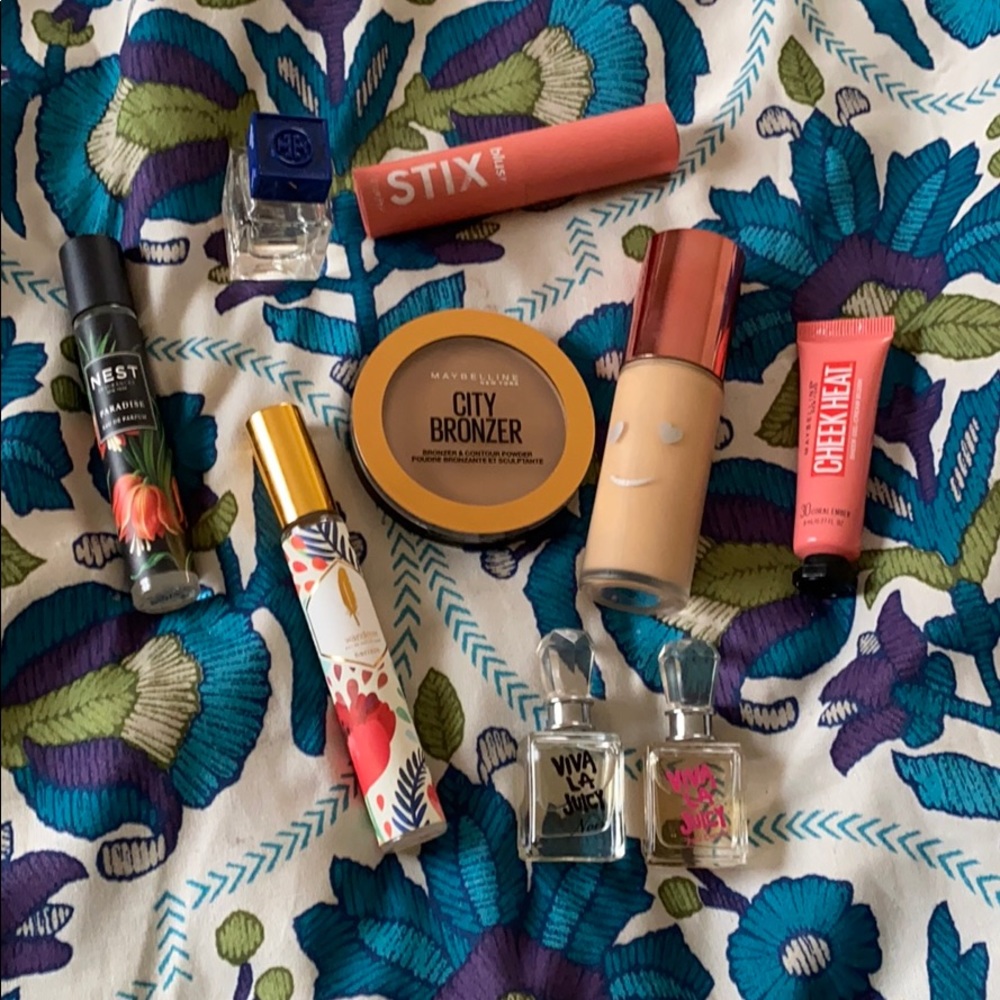 Makeup/fragrance,willing to sell separately